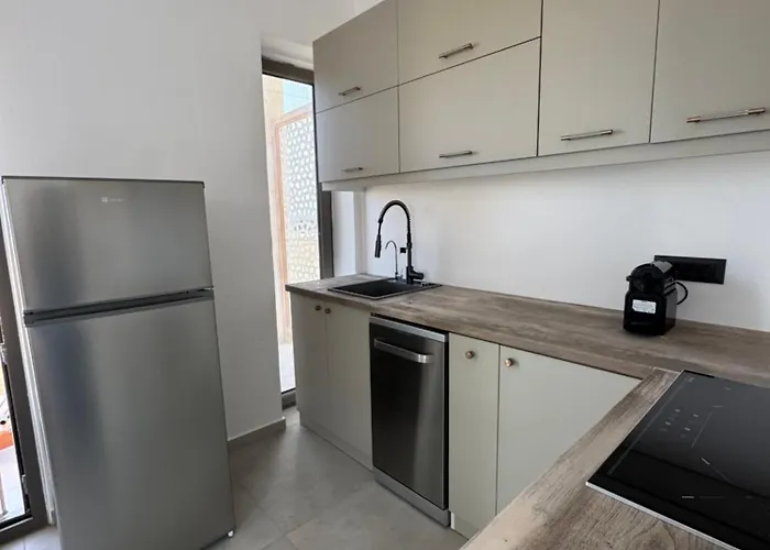 Previllage Red 9-10-11 Elaionas (Kos)