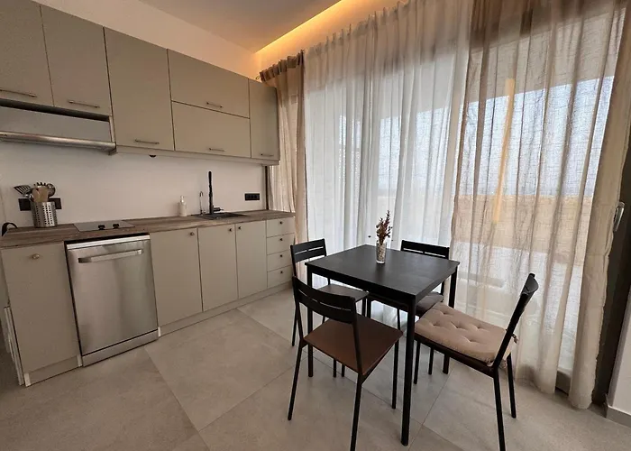 Previllage Red 9-10-11