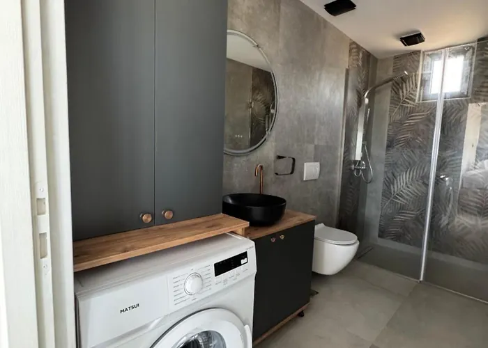 Previllage Red 9-10-11 Apartament